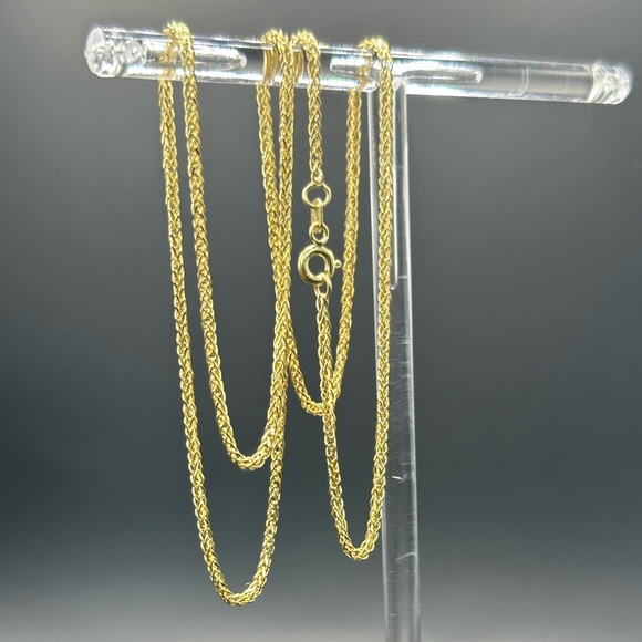 22” 2 mm.14K Gold Spiga Chain Necklace - Picture 1 of 17